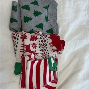 Hanna Festive Holiday Pajama Set bundle